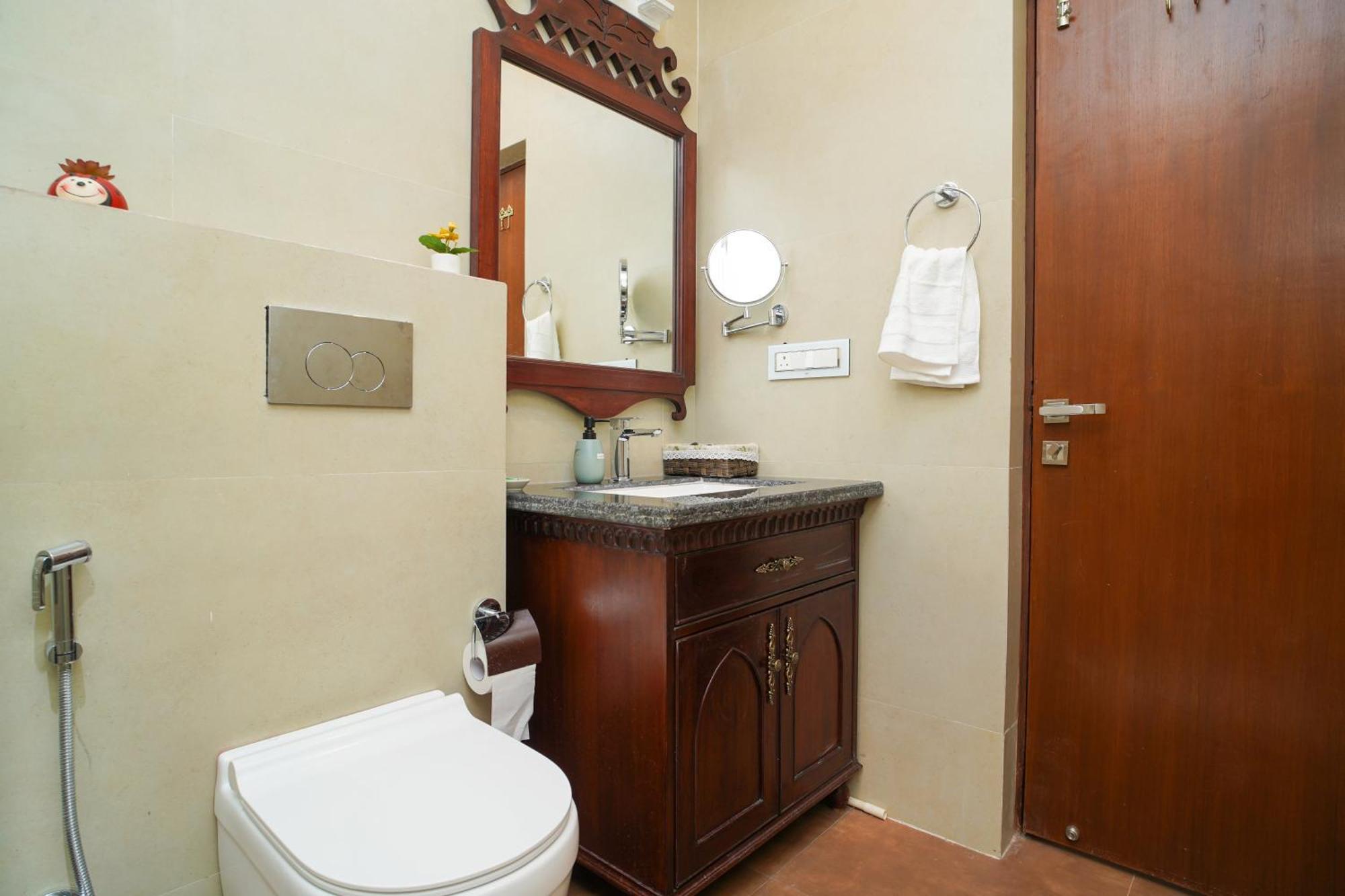Luxury Aloha Apartments, Rishīkesh Eksteriør bilde