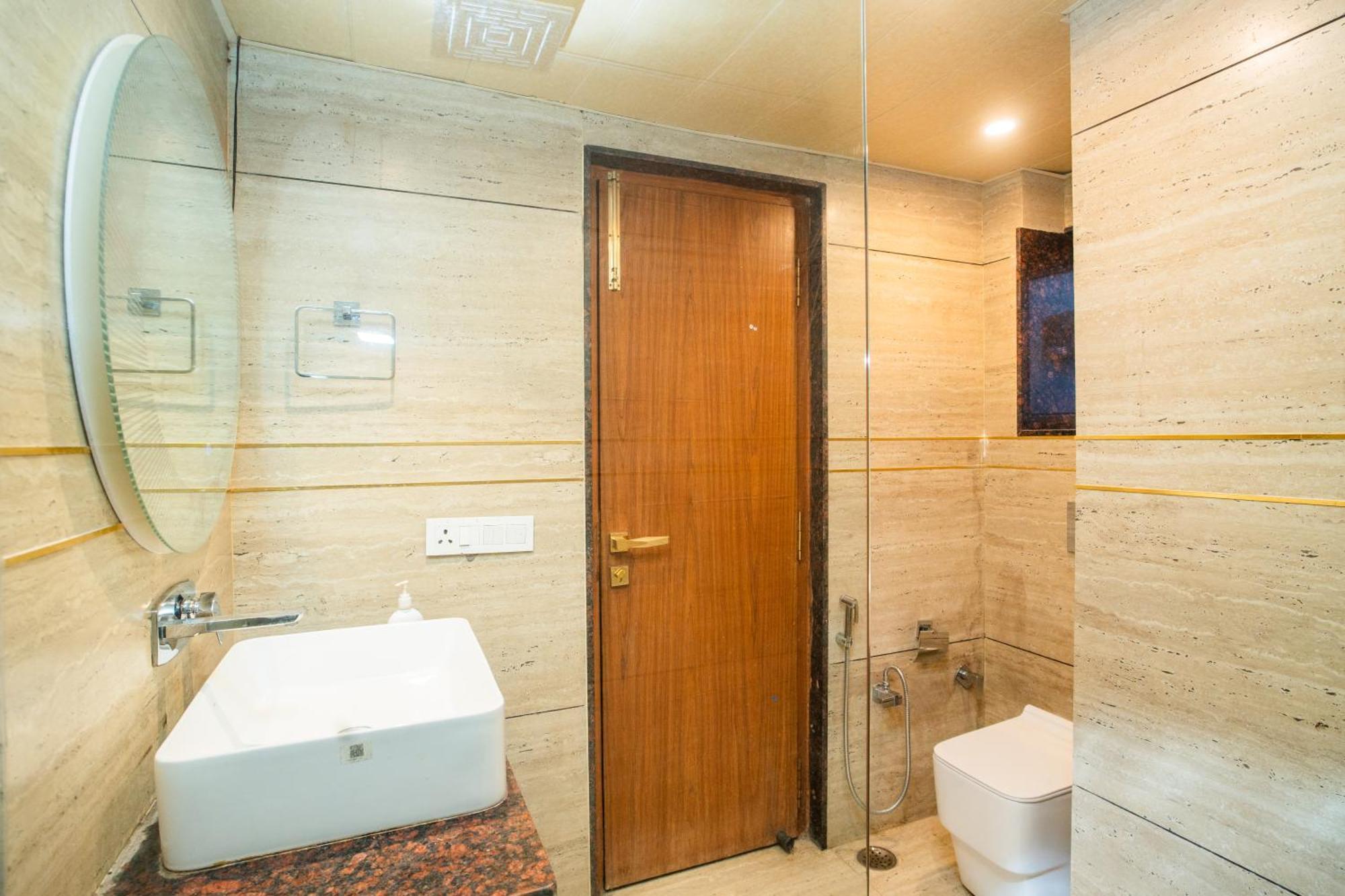 Luxury Aloha Apartments, Rishīkesh Eksteriør bilde